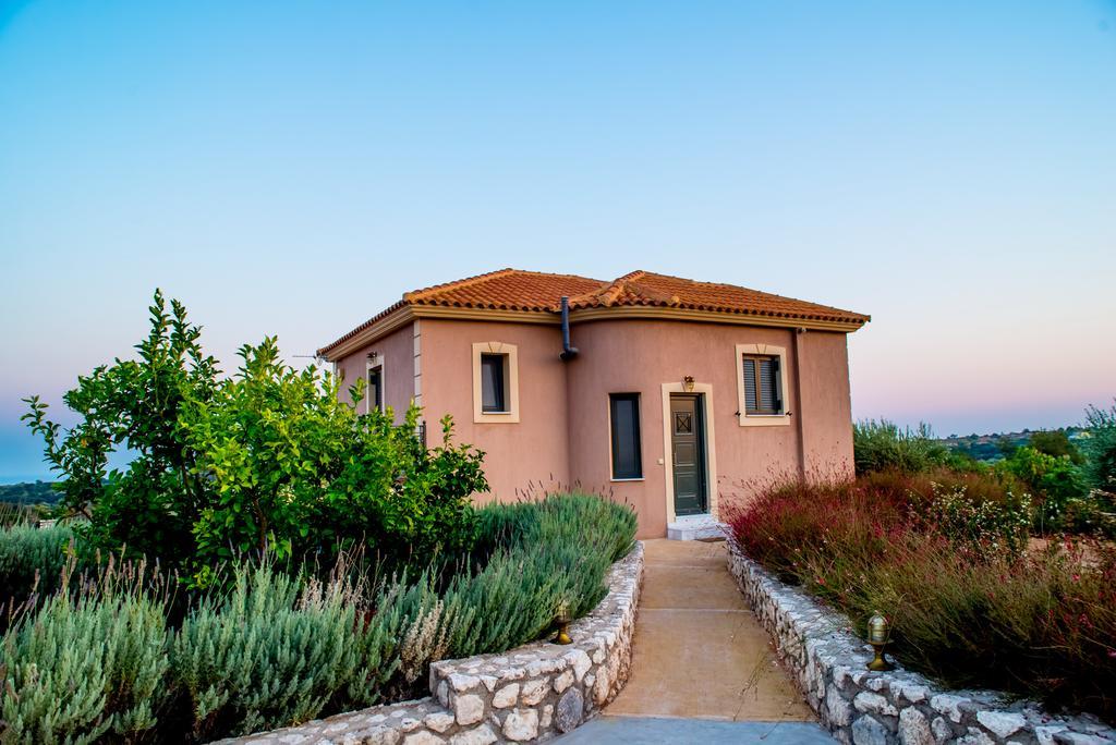 Korallis Villas Karavados Luaran gambar